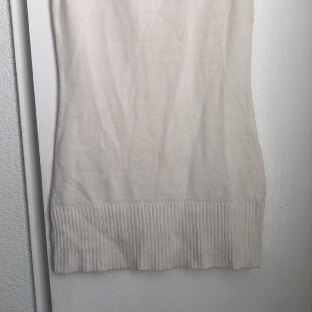 Sweater - Picture 3 of 3